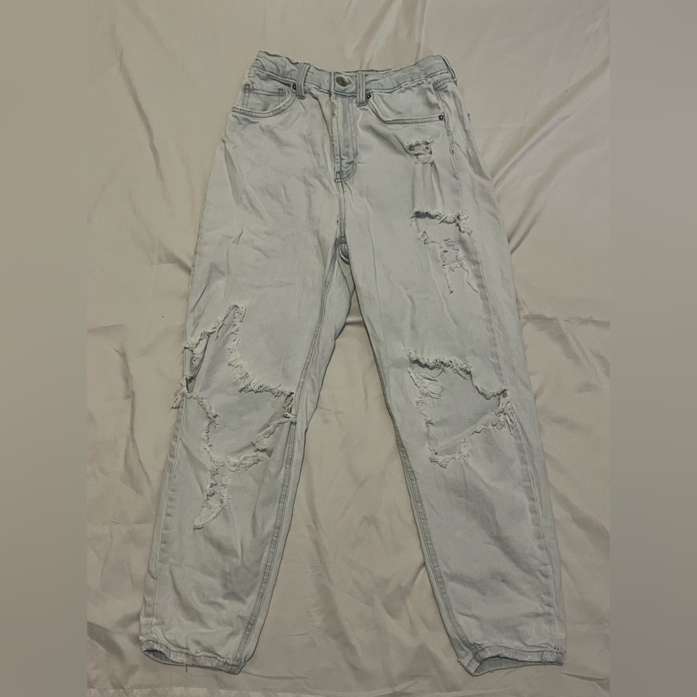 Wild Fable Light Gray Distressed Boyfriend Jeans